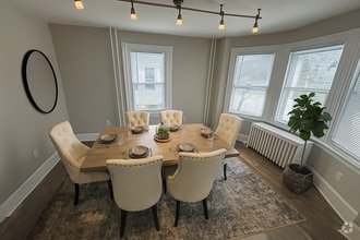 Building Photo - Single Family Home Available for Rent in t...