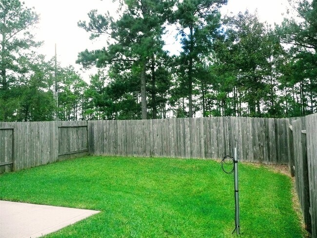 Building Photo - 59 Woodland Hills Dr