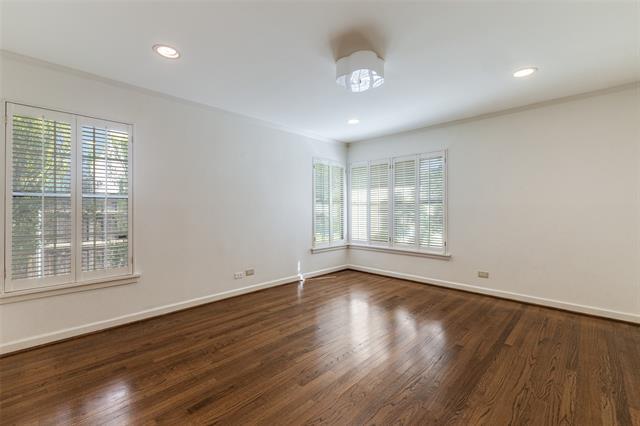 Building Photo - 3224 Villanova St