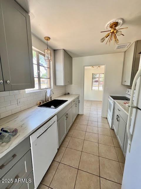 Building Photo - 1321 S College Ave