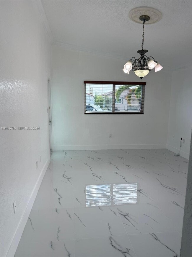 Building Photo - 2775 W 71st Pl