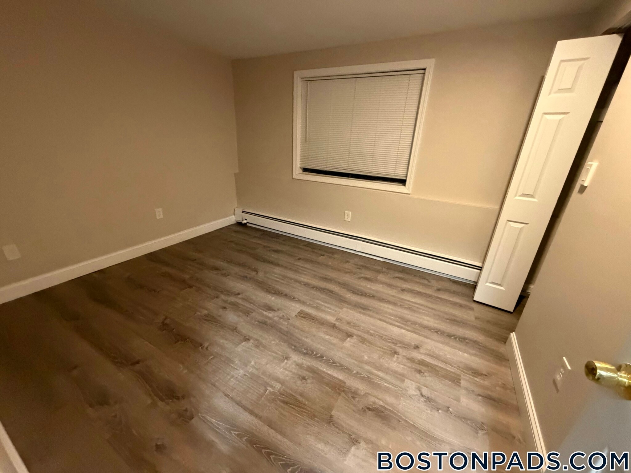 Building Photo - 169 Aiken Ave