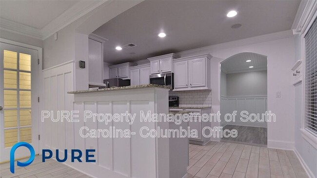 Building Photo - 995 Yarrow Ln