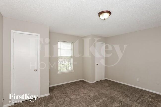 Building Photo - 308 Coury Rd
