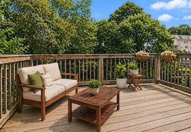 Building Photo - 11 Granville Pl