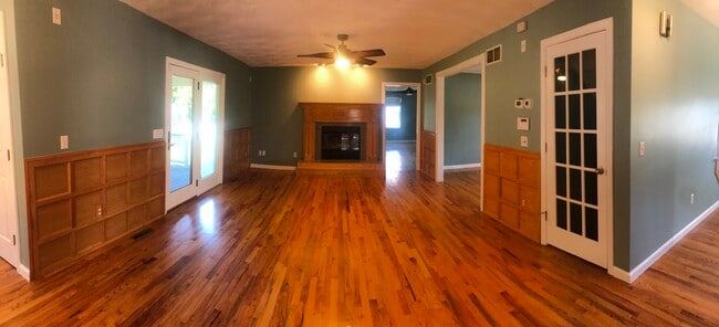 Building Photo - 60 Mumford Rd