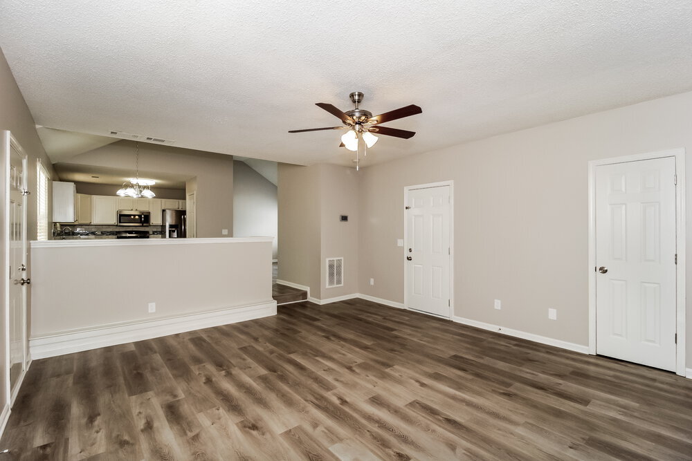 Building Photo - 202 Goldleaf Dr