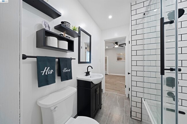 Building Photo - 22123 Main St