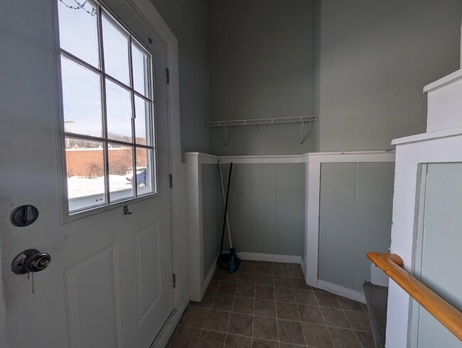 Building Photo - 116 High St