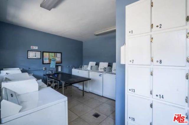 Building Photo - 235 E California Blvd