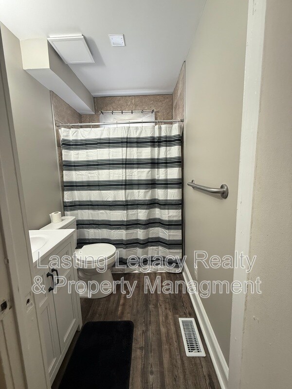 Building Photo - 4620 Miller Rd