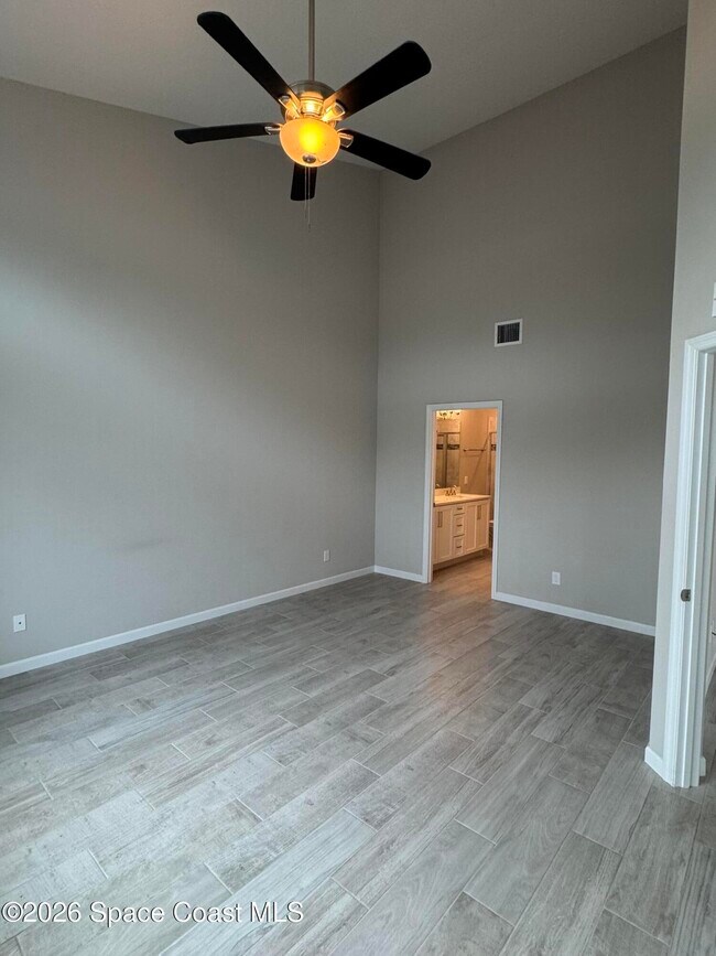 Building Photo - 49 Montecito Dr