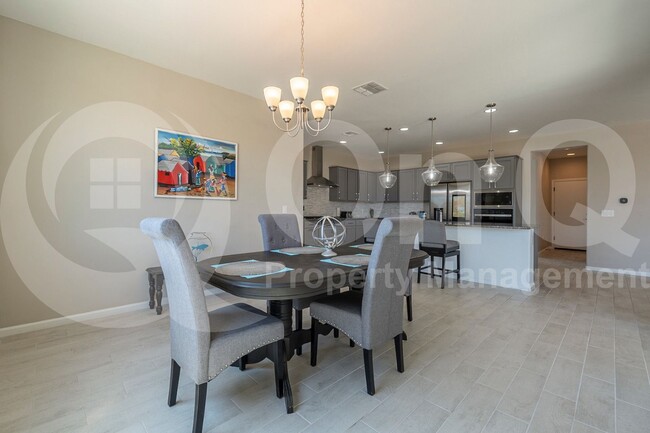 Building Photo - 5369 S Sierra Prieta Trl