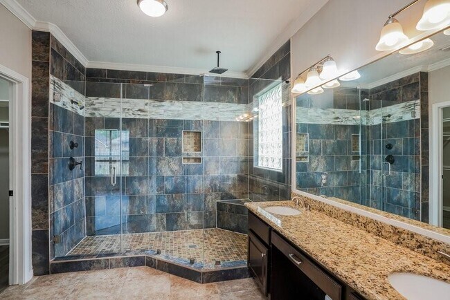 Building Photo - 2130 Pelican Landing Ct