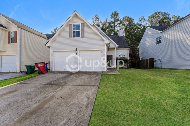 Building Photo - Fantastic 5bd/2.5ba home! Let yourself in!