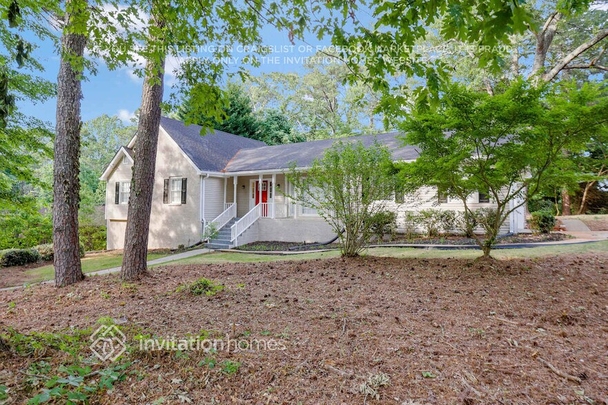 Primary Photo - 276 Chambre Ct SW
