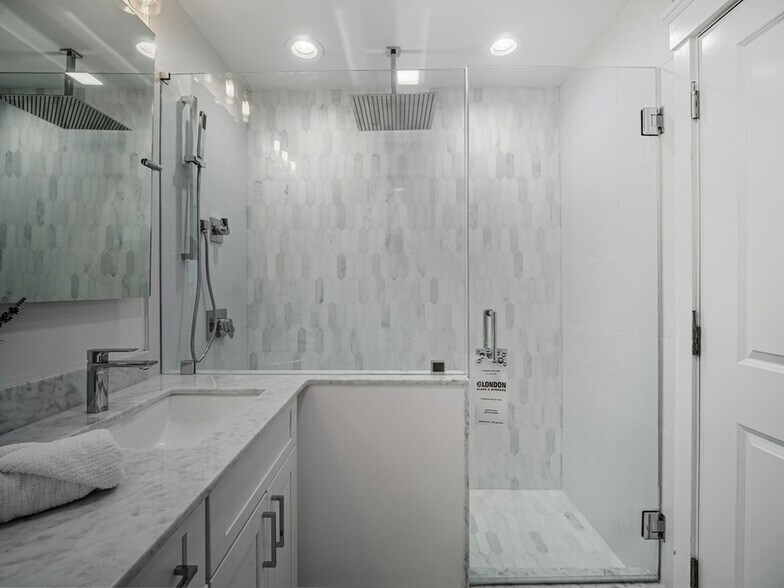 Building Photo - 398 Bremen St