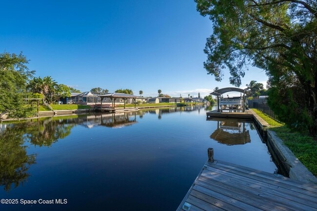Building Photo - 250 Alabama Ave