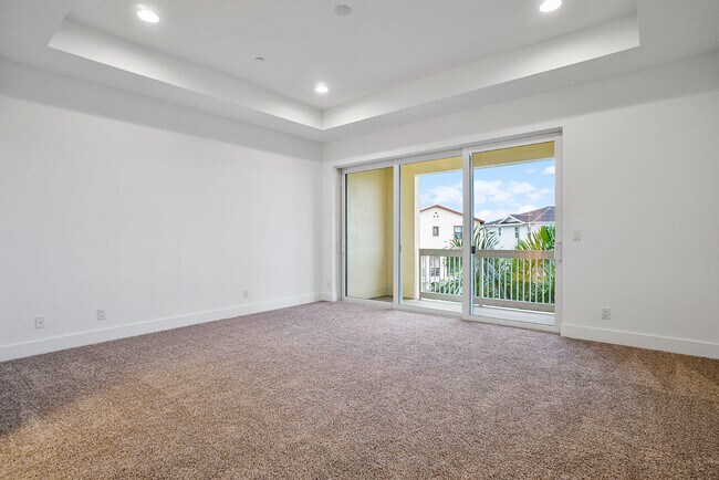 Building Photo - 4122 Faraday Wy