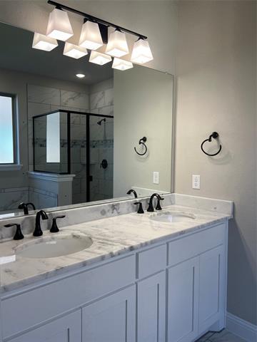 Building Photo - 249 Lillian Ln