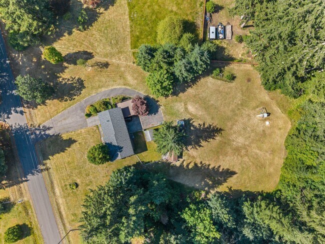 Building Photo - Rare Olympia Rental on Over 2 Acres of Flat, Usable Land!