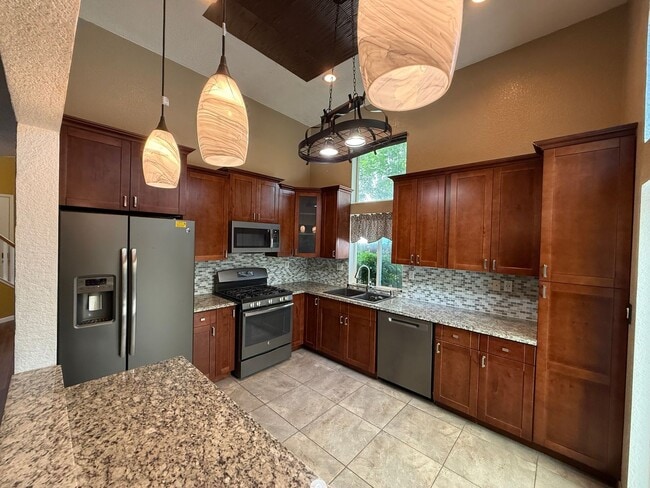 Building Photo - 4 Bed| 3 Bath | 1702 SF | Two Story | Tenant pays $175 monthly for WS&G