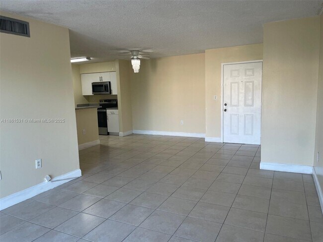Building Photo - 15221 SW 80th St