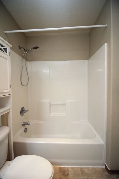 Building Photo - 8102 SE Lambert St