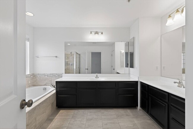 Building Photo - 4204 WOODSPRING Ln