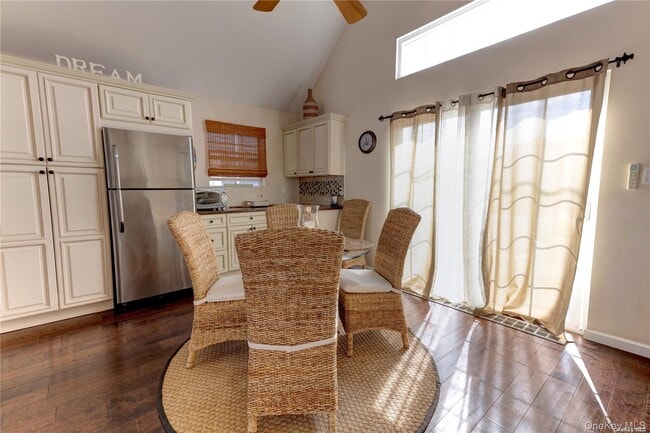 Building Photo - 67 Vermont St