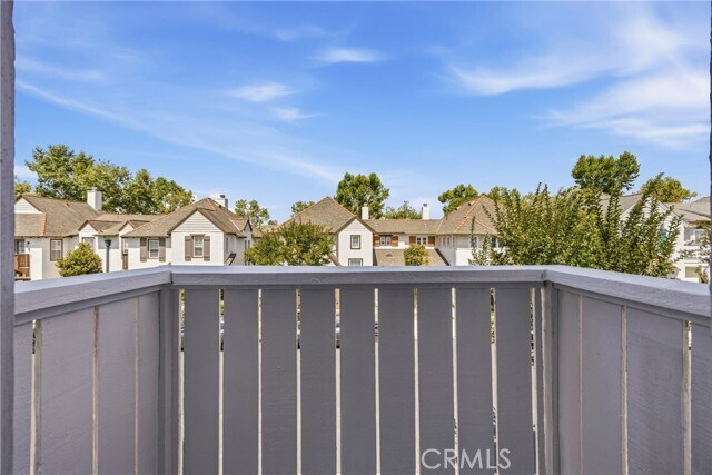 Building Photo - 56 Turnbury Ln