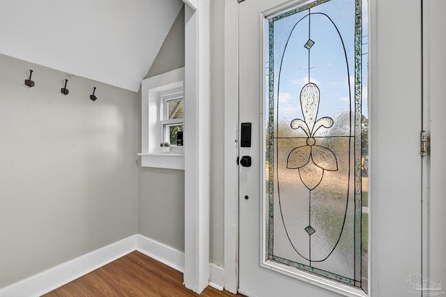 Building Photo - 1410 W Gregory St