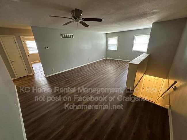 Building Photo - 3028 N 71 St