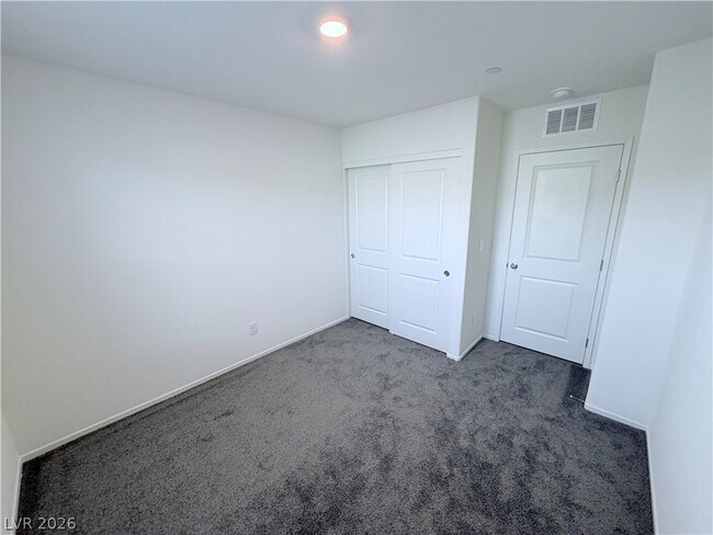 Building Photo - 9332 Serene Hbr St