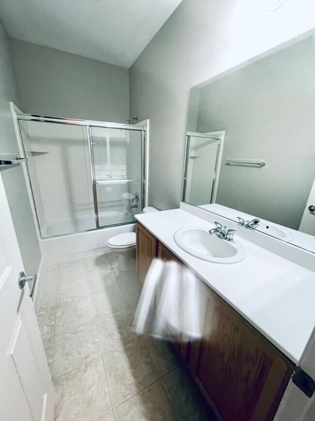 Building Photo - Charming Single-Story Corner Lot Home in Solera 55+ Community