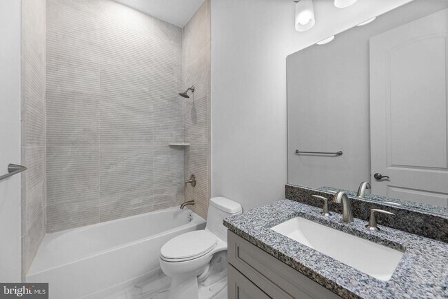 Building Photo - 105 Samjan Cir