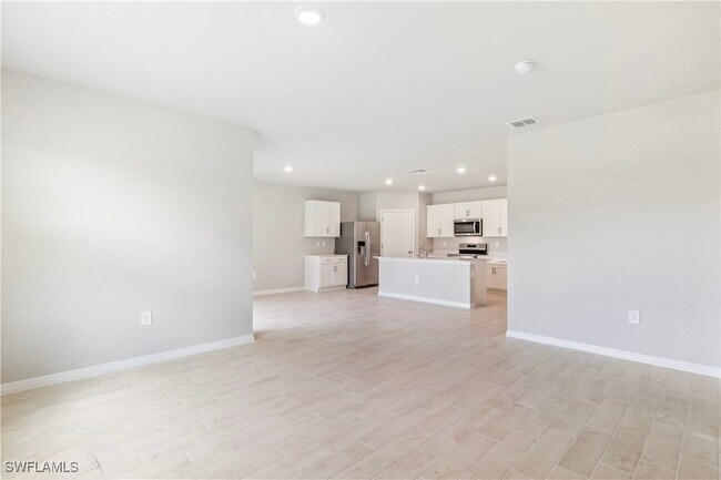Building Photo - 3015 Birwood Cir