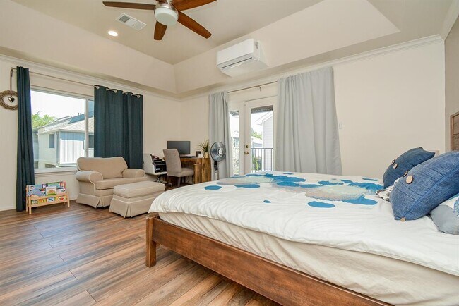 Building Photo - 2600 Nantucket Dr