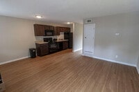 Building Photo - 105 N Garth Ave