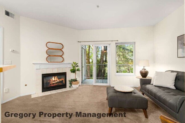 Building Photo - 12120 NE 172nd Pl