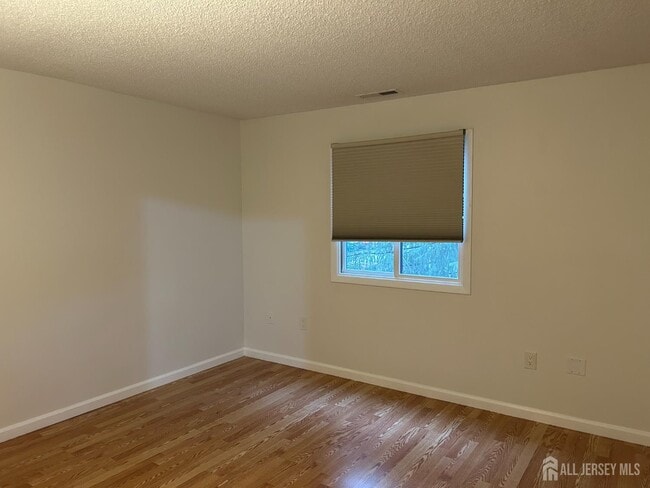 Building Photo - 5317 Ravens Crest Dr