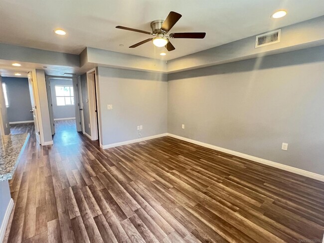 Building Photo - 4338-4338 53rd St