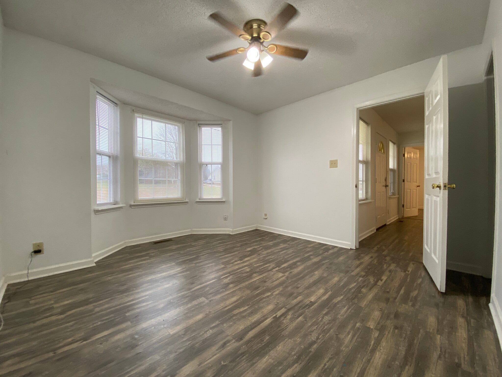 guest bedroom - 106 Grant Ave