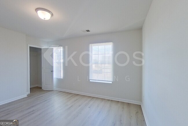 Building Photo - 234 Fox Chase Wy