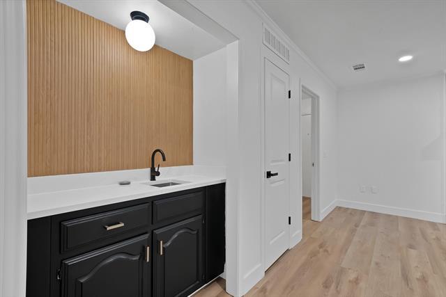 Building Photo - 4021 San Mateo Dr