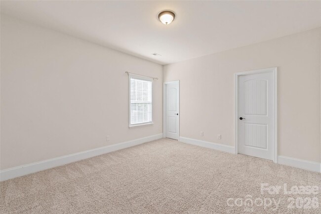 Building Photo - 3306 Carmel Rd