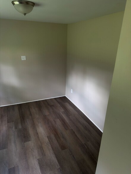 Building Photo - 235 Du Bourg Ln