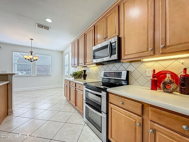 Building Photo - 346 Hefferon Dr