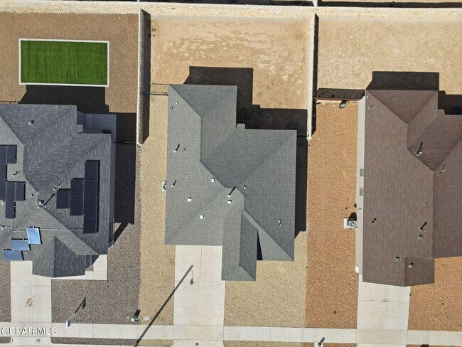 Building Photo - 14561 Desert Poppy Ct