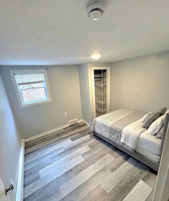 Building Photo - 1027 Cochran Mill Rd